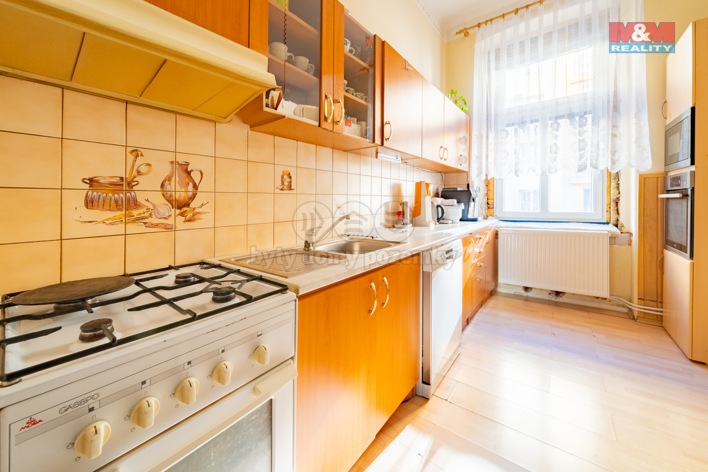 A7303687-HDR.jpg