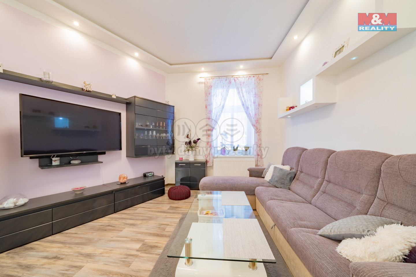 A7303666-HDR.jpg