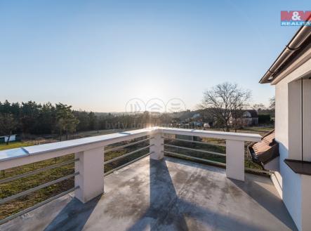 Prodej rodinného domu, 250 m², Bukovany | Prodej - dům/vila, 250 m²
