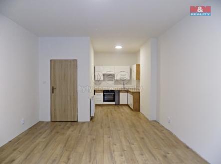 pokoj s kuchyňským koutem | Pronájem bytu, 2+kk, 57 m²