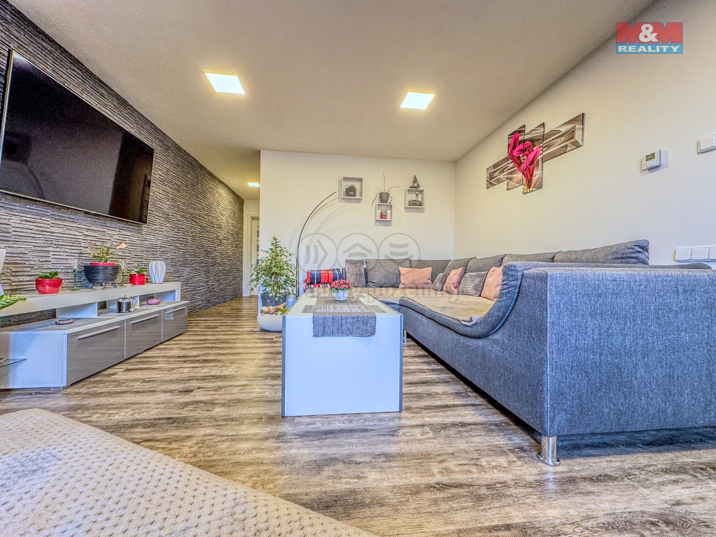 obývací pokoj ve spodním patře