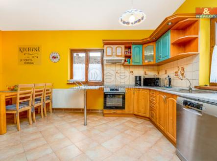 DSC06158-Edit.jpg | Prodej - dům/vila, 241 m²