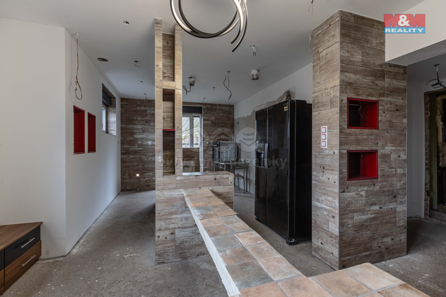 EOSR9462-HDR.jpg