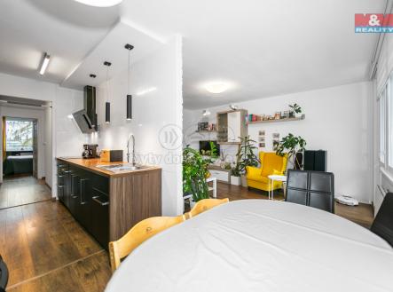 10.jpg | Prodej bytu, 3+1, 76 m²