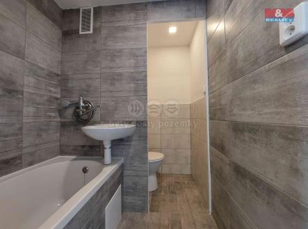 Koupelna | Pronájem bytu, 1+1, 35 m²