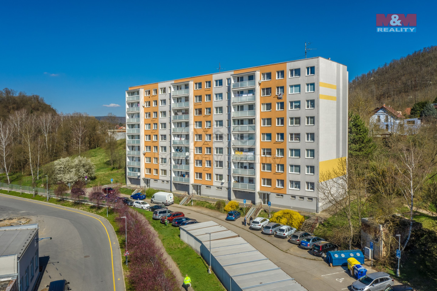 dům