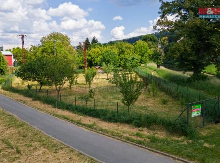01.jpg | Pronájem - pozemek, zahrada, 1 799 m²