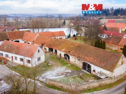 Škvor1zima.jpg | Prodej - dům/vila, 155 m²