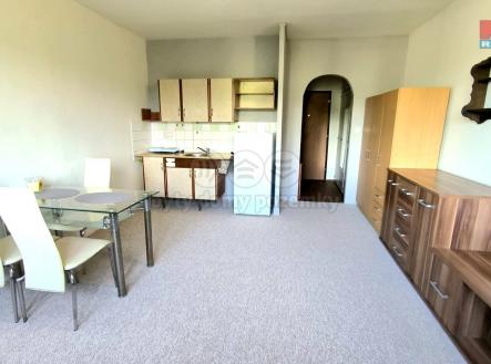 Pokoj s kuchyňským koutem | Pronájem bytu, 1+kk, 27 m²