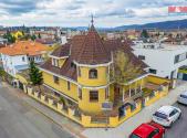 Prodej - dům/vila, 328 m²