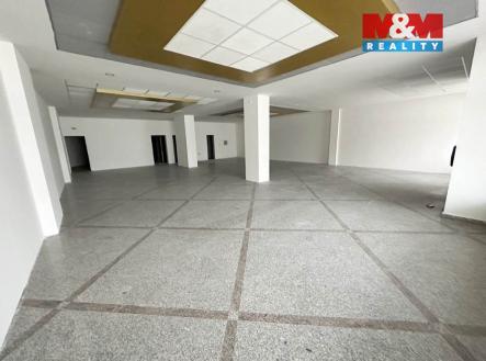 vnitřní část prostoru | Pronájem - obchodní prostor, 265 m²