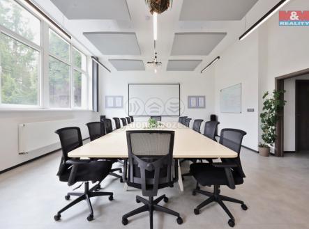 zasedací místnost | Pronájem - kanceláře, 88 m²