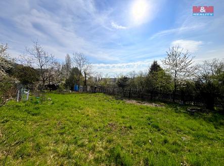 Pohled na zahrádku | Prodej - pozemek, zahrada, 456 m²
