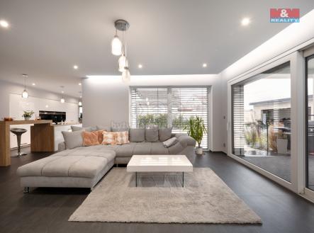 Obývací pokoj + KK | Prodej - dům/vila, 136 m²
