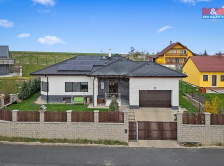 001.jpg | Prodej - dům/vila, 166 m²