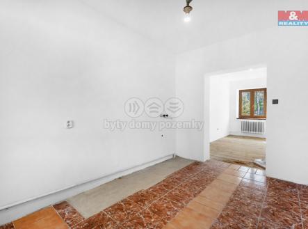 008_.jpg | Prodej bytu, 2+1, 58 m²