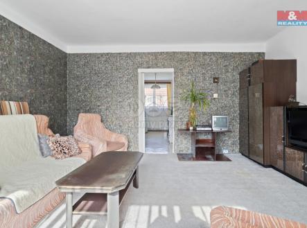 Komarov_11.jpg | Prodej bytu, 4+1, 92 m²