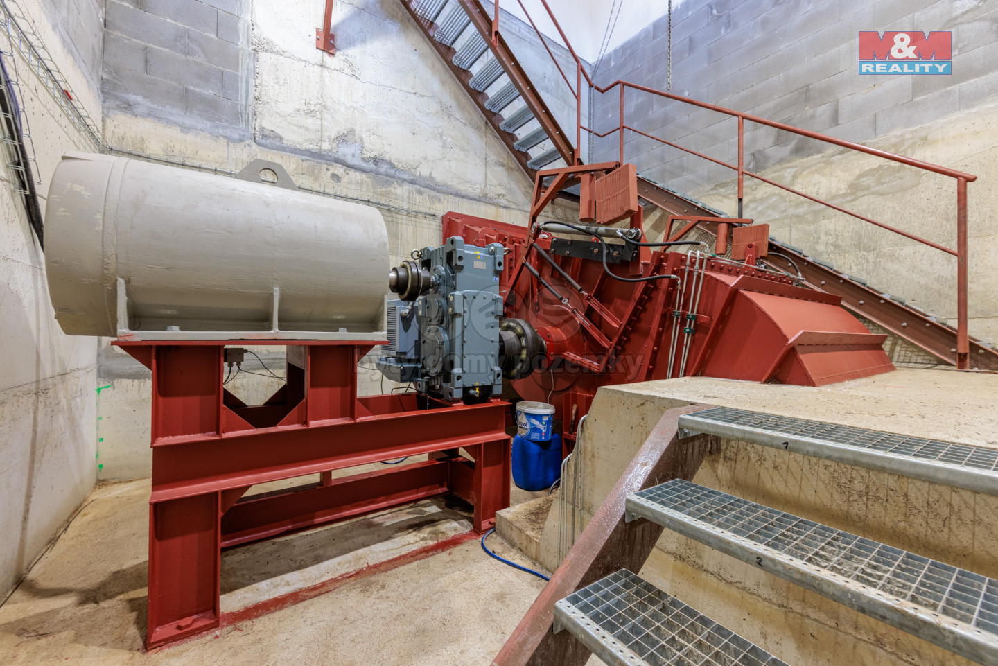 6U1A1301-HDR.jpg