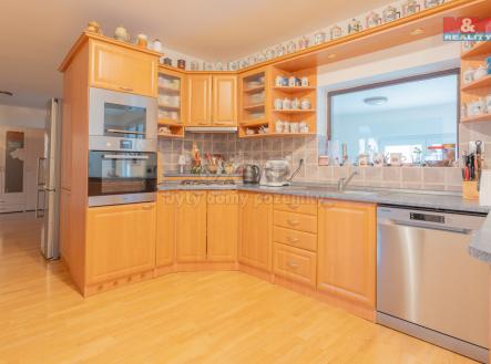 Prodej rodinného domu, 252 m², Vojkovice, ul. Hlavní | Prodej - dům/vila, 252 m²