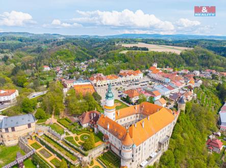 DJI_20250421140208_0008_D.jpg | Prodej - dům/vila, 322 m²
