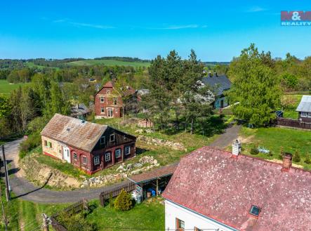 pohled na dům | Prodej - dům/vila, 100 m²