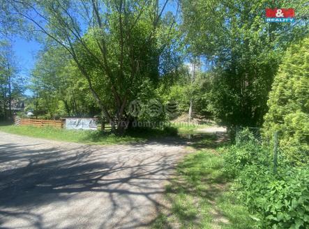 8ac771e9-521d-48ac-8e1b-b529626a0dee.jpg | Pronájem - pozemek, zahrada, 546 m²
