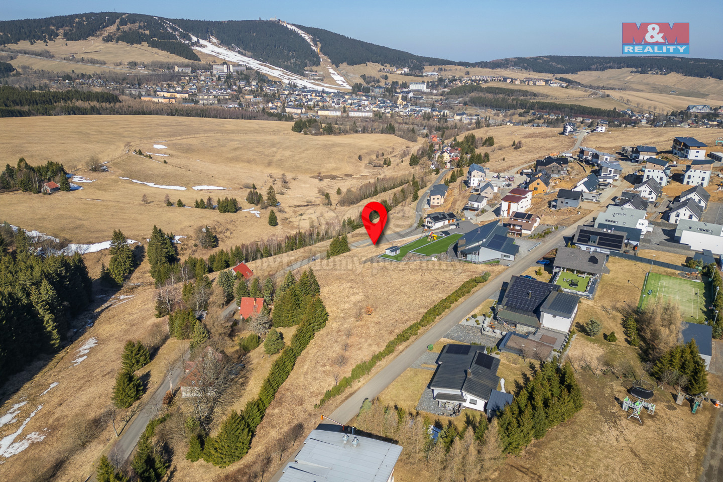Prodej komerčního pozemku, 1666 m², Loučná pod Klínovcem