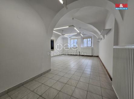 6f8c505e-d18c-463b-bff1-4e5a29af4f23.jpg | Pronájem - obchodní prostor, 54 m²