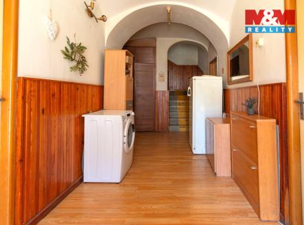 Chodba 2.jpg | Prodej - dům/vila, 260 m²