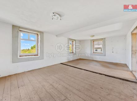 velká místnost 2NP | Prodej - dům/vila, 140 m²