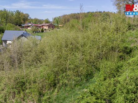 pohled na pozemek | Prodej - pozemek pro bydlení, 1 345 m²