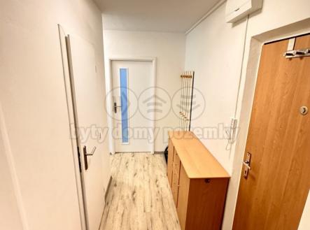 1000005812.jpg | Pronájem bytu, 2+1, 58 m²