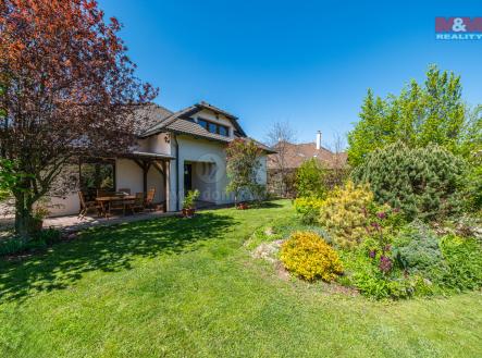 905880 - Prodej rodinného domu, 272 m², Babice, ul. Honzíkova | Prodej - dům/vila, 272 m²