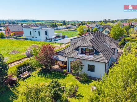 905880 - Prodej rodinného domu, 272 m², Babice, ul. Honzíkova | Prodej - dům/vila, 272 m²