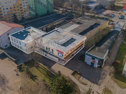 2477-1.jpg | Prodej - obchodní prostor, 1 400 m²