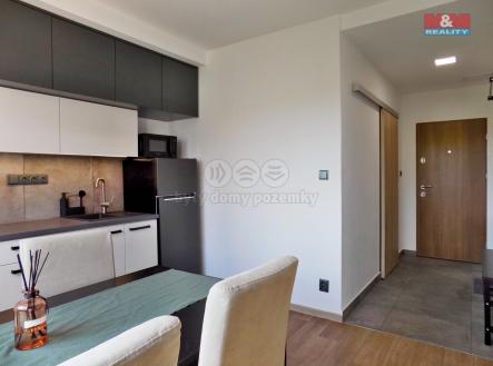 kuchyně s předsíní | Pronájem bytu, 1+1, 35 m²