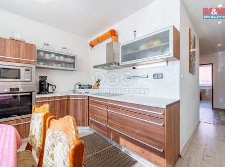 51ea3bb3-e19f-4400-aa94-1a175f79dd5e.jpg | Pronájem bytu, 3+1, 73 m²