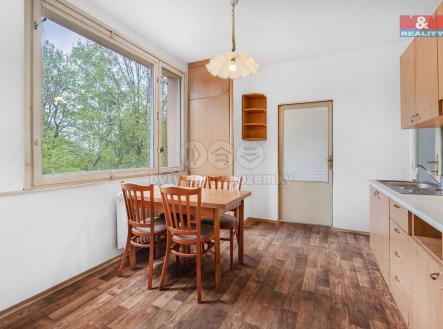 011.jpg | Prodej bytu, 4+1, 80 m²