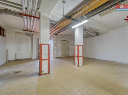DSC04158_7.jpg | Pronájem - skladovací prostor, 8 m²