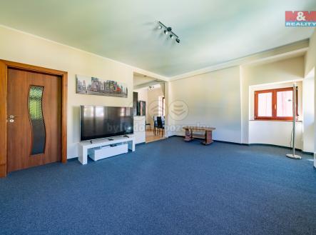 A7304502-HDR.jpg | Pronájem bytu, 2+1, 69 m²