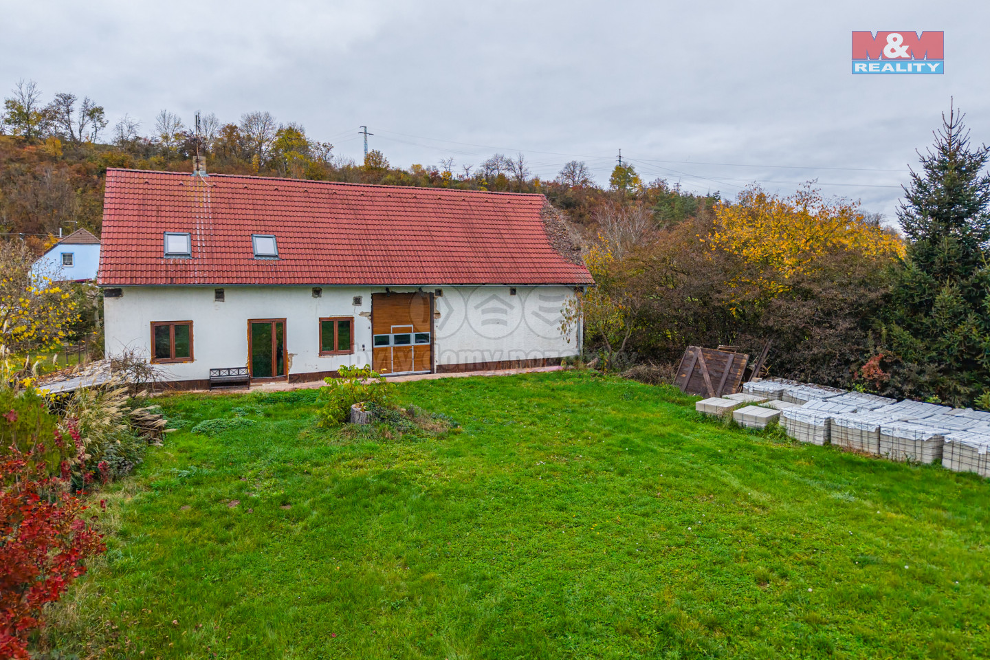 dům