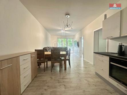 Kuchyně a obývací pokoj | Pronájem bytu, 3+kk, 69 m²