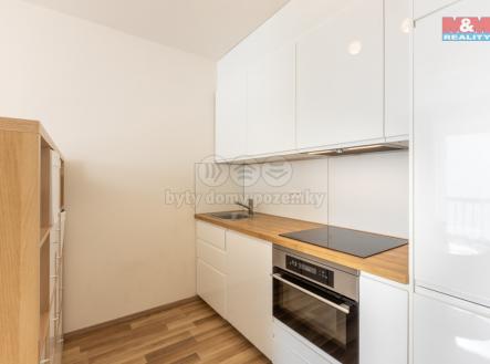 Realitní fotografie - Uhříněves - Daniel Matějka - 2.jpg | Prodej bytu, 2+kk, 47 m²