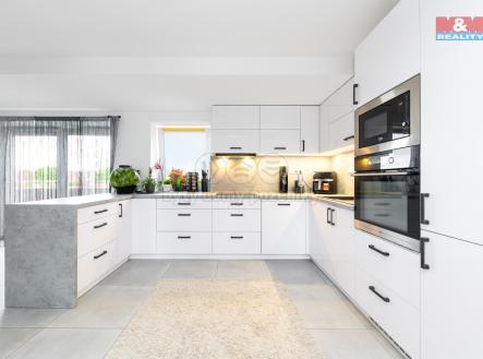 12.jpg | Prodej bytu, 2+kk, 108 m²