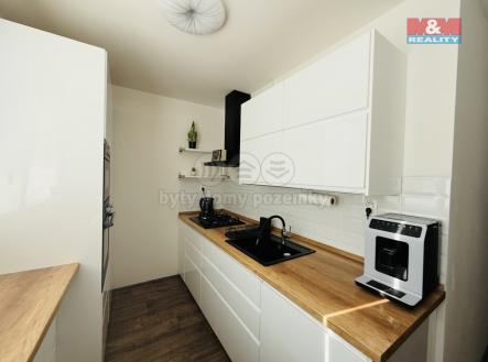 IMG_8325.jpeg | Prodej bytu, 3+1, 59 m²