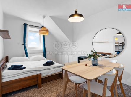 Pokoj | Prodej - hotel, 750 m²