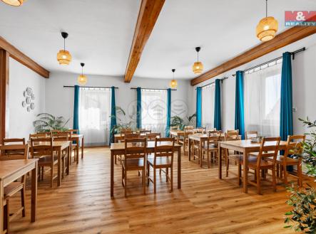 Společenská místnost | Prodej - hotel, 750 m²