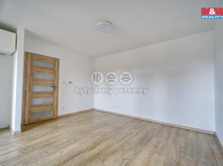 a8c4f5b0-9421-4984-87a5-9f8b3a4cc2da.jpg | Pronájem bytu, 2+kk, 55 m²