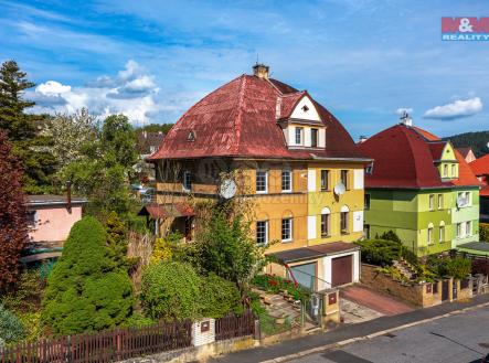 pohled na dům | Prodej - dům/vila, 109 m²