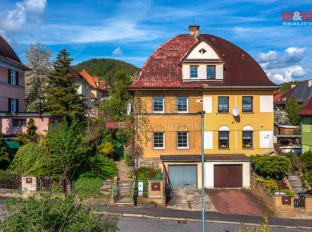 pohled na dům | Prodej - dům/vila, 109 m²